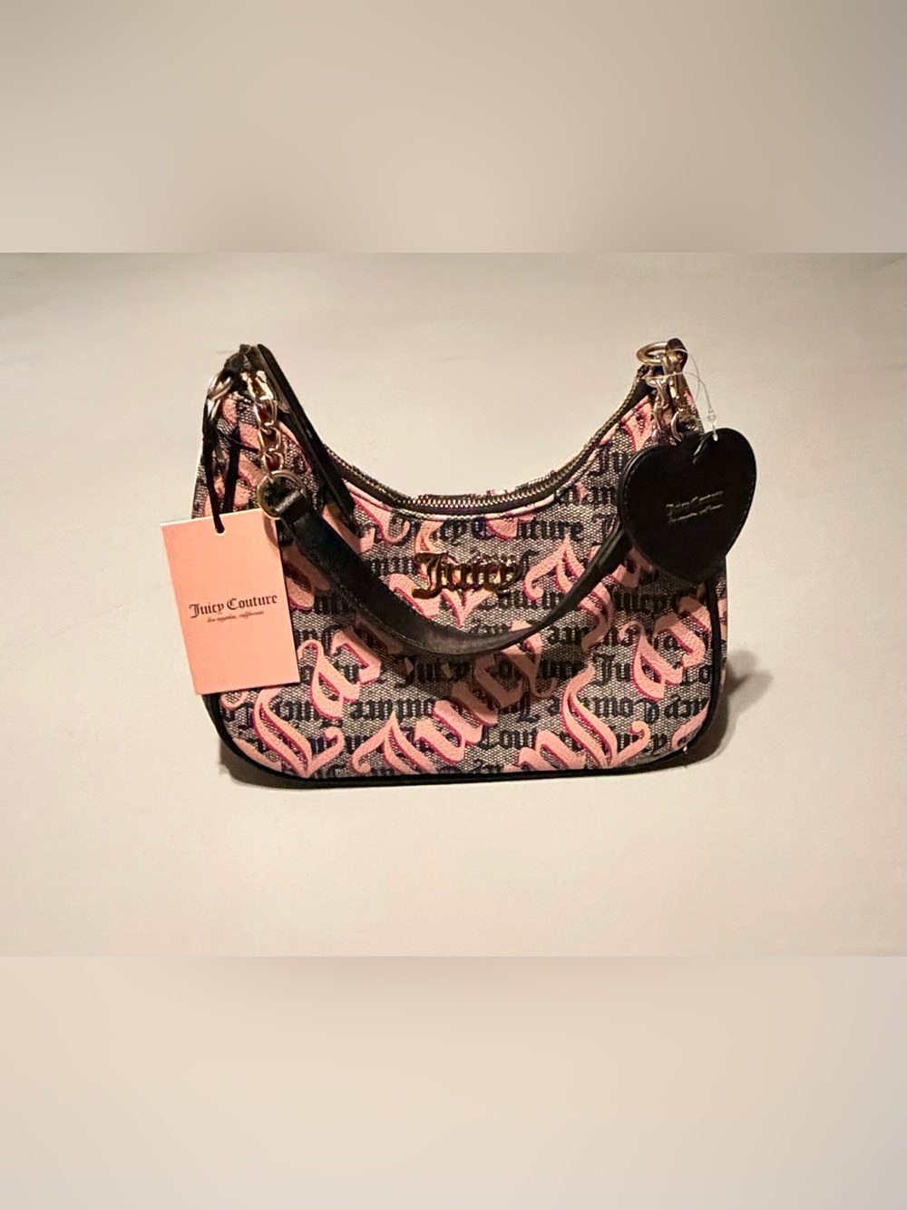 ✨NWT✨Juicy Couture Black and Pink Logo Jacquard Shoulder Bag